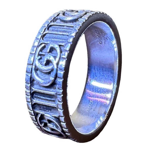Gucci Metallic Silver Band Ring - Picture 1 of 7
